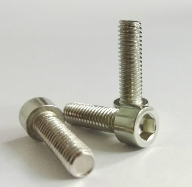 內(nèi)六角螺栓標(biāo)準(zhǔn)有哪些？